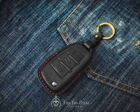 奧迪 AUDI A3 A4 A5 A6 A7 A8 R8 汽車鑰匙包 汽車鑰匙套 鑰匙套 禮物 鑰匙包 鑰匙圈 生日禮物 第1張的照片