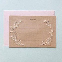ナチュラルリース（白）クラフト刺繍メッセージカード 　お礼状　結婚祝い　サンクスレター　出産祝い　結婚祝い　就職祝い　成 1枚目の画像