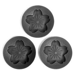 南部鉄器 茶托 コースター桜（ブラック） 3枚組 日本製 1枚目の画像