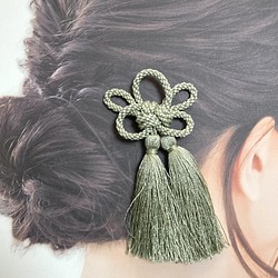 【Creema限定】梅結び(薄萌葱)タッセルの髪飾り 1枚目の画像