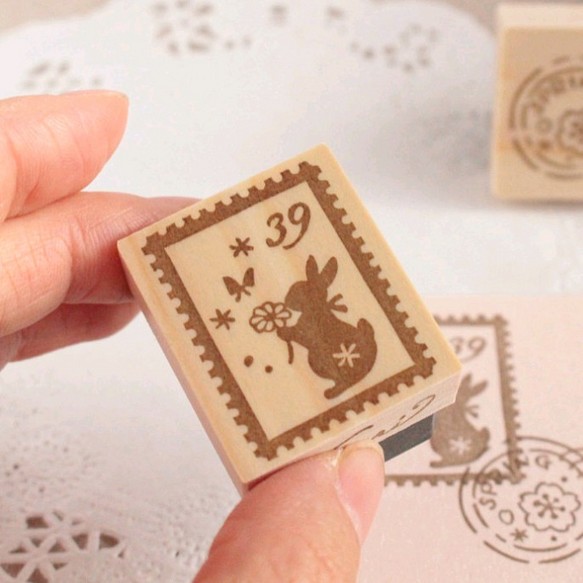 兔子郵票樣式郵票 第1張的照片
