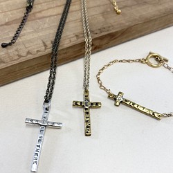 促銷價 ★ 3 件套 ❤️ 雕刻十字架項鍊和手鍊（黃銅和銀） 第1張的照片