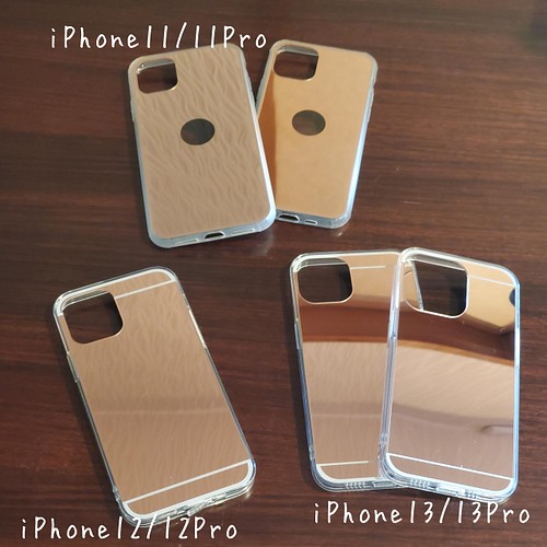 新型モデル iPhone12ケース×2 ミラーキーホルダー×2 AirPodsケース iPhone用ケース
