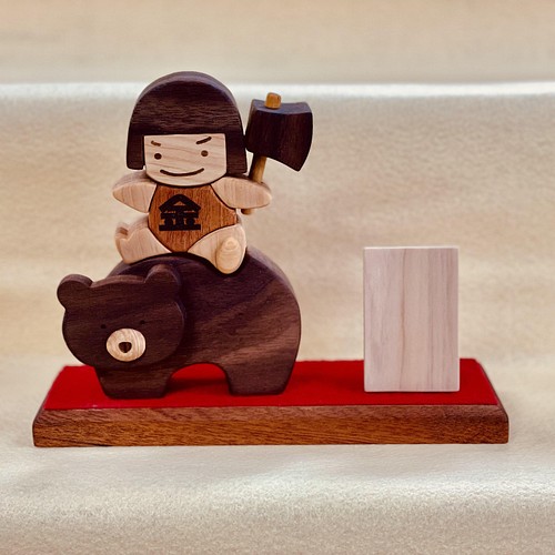 ちょっとしたスペースで飾れる五月人形 可愛い木製くまと金太郎 人形 ジンズノーマ 通販 Creema クリーマ ハンドメイド 手作り クラフト作品の販売サイト