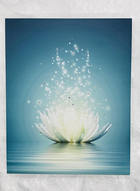 癒しのアートパネル 「sparkle」スワロ ラインストーン  蓮の花 リラックス インテリアパネル 1枚目の画像