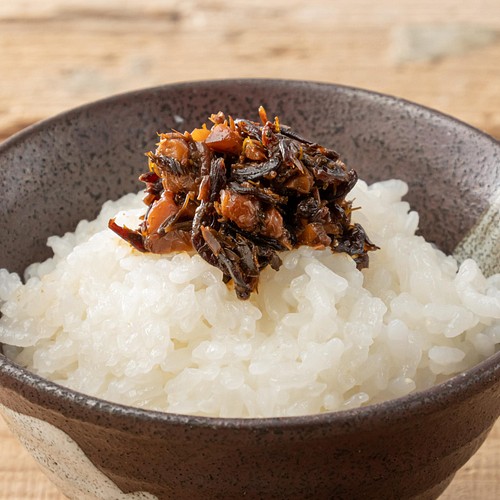 ごはんのオトモ アカモクとくるみの佃煮 ちりめんじゃこ 山椒味 お惣菜 おかず 口福の馳走屋 梅乃葉 通販 Creema クリーマ ハンドメイド 手作り クラフト作品の販売サイト