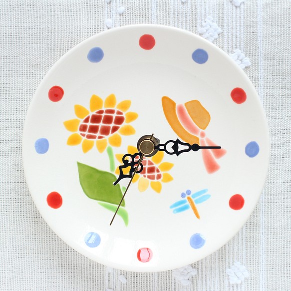 K様ご注文品　ヒマワリと麦わら帽子とトンボの絵付け皿の時計 1枚目の画像