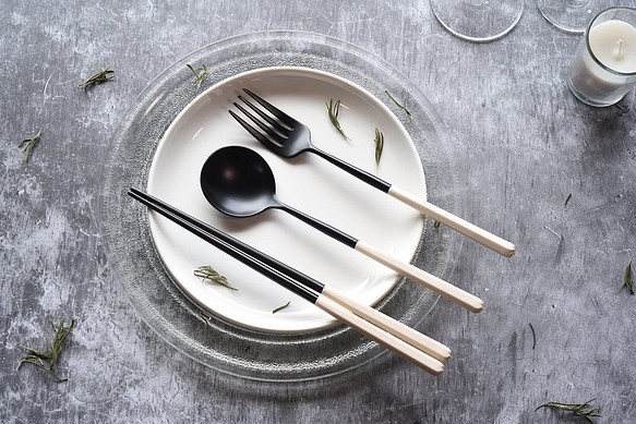 304不鏽鋼溫暖白筷子 | 居家生活 | 餐桌 | 禮物  |家庭 第1張的照片