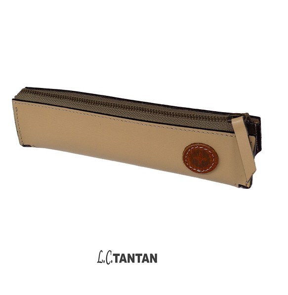 ファスナー付本革ペンケース 本革 牛革 おしゃれ シンプル かわいい 筆箱 三角 ブランド 日本製 L.C.TANTAN 1枚目の画像