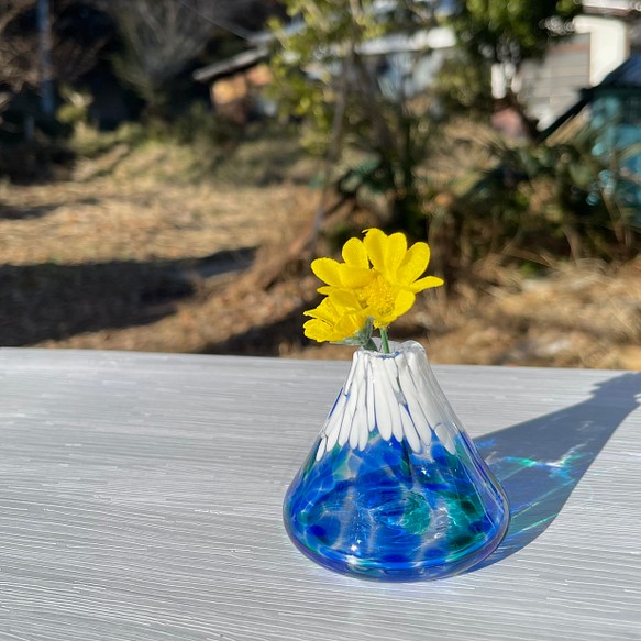 富士山の一輪挿し 青 一輪挿し・花瓶・花器 白石ガラス工房 通販