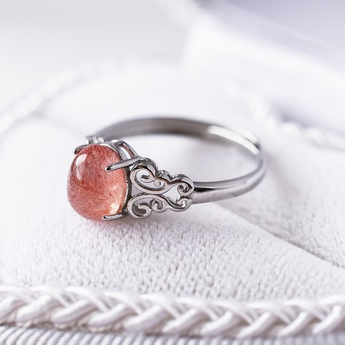 ストロベリークォーツ指輪、リング：苺水晶（希少石）：蝶の透かし装飾 ...