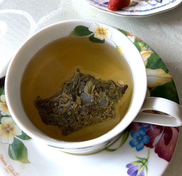 台湾緑茶をベースにして 他では味わうことの出来ない香り高いジャスミンの花で香り付けしております ジャスミン茶 コーヒー 紅茶 お茶 Nana Honey 通販 Creema クリーマ ハンドメイド 手作り クラフト作品の販売サイト