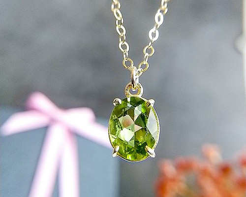 大粒ペリドットの一粒石ネックレス 宝石質 14ＫGF ご褒美 プレゼント