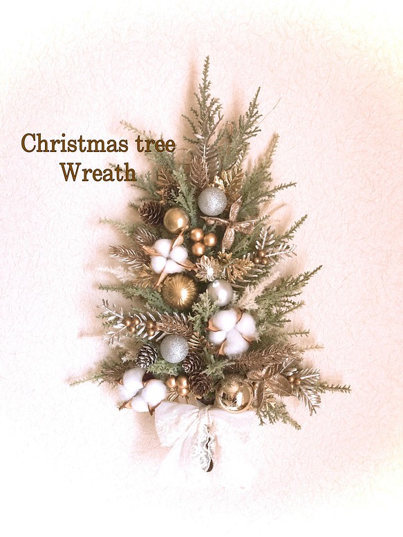 〜Christmas tree Wreath〜 ＊クリスマスツリーのリース＊ ゴールド 1枚目の画像