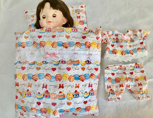 【新春福袋2022】ぽぽちゃんのケーキ模様のお布団とパジャマ 1枚目の画像