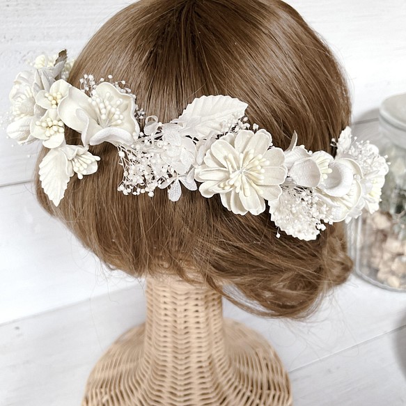 クラフティーフラワーとかすみ草の花冠 結婚式 花かんむり 前撮り 白