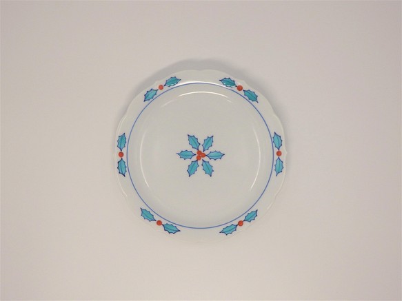 色鍋島柊文6寸皿　～クリスマスの食卓を華やかに楽しく～ 1枚目の画像