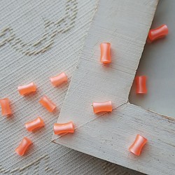 bamboo〜オレンジ〜  プラスチックビーズ　4X6mm 12個 1枚目の画像