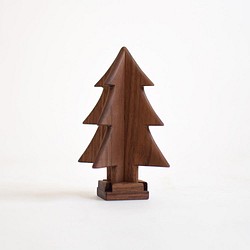 家具職人が作るウォールナット無垢材のクリスマスツリー/完成品 1枚目の画像