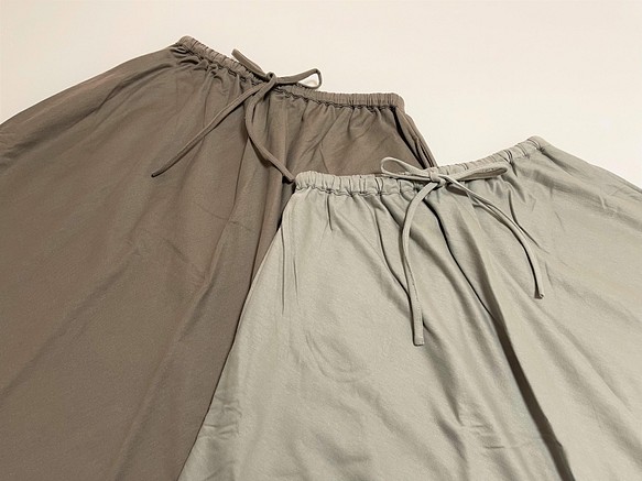 「新春福袋2022」スカート好きさんへ♪スウェット素材ロングスカート2点セット 1枚目の画像