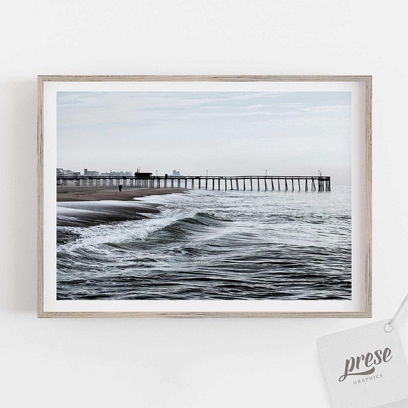 アメリカ、オーシャンシティの釣桟橋の波模様 1枚目の画像