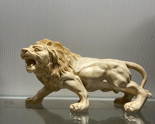 新作 木彫り ライオン 大迫力 木工細工 彫刻工芸品