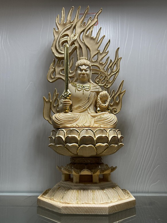 最高級　総檜材　仏教工芸　彩繪 本金 切金 仏師で仕上げ品　倶利伽羅不動三尊立像