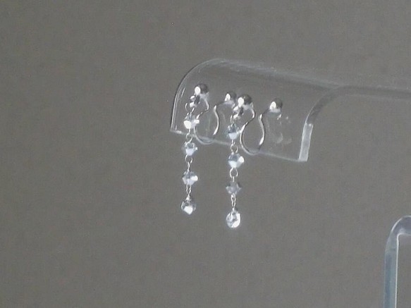 水晶流蘇耳環（穿孔耳環）：透明銀 第1張的照片