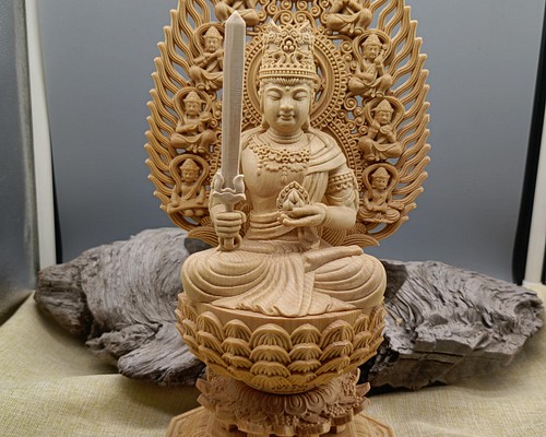 仏像 木彫 観世音菩薩 座像 彫刻 一刀彫 天然木檜材 仏教工芸品-