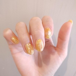 再販4】ハニーカラーのニュアンスネイル ネイルチップ（つけ爪） しろくまnail 通販｜Creema(クリーマ) 13228819