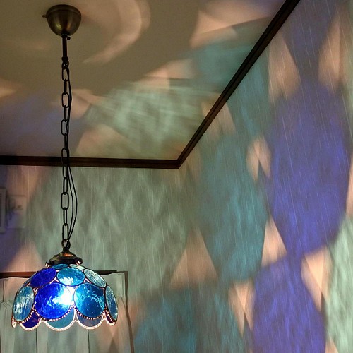 青の雫玉ランプ ステンドグラス 照明 ランプ ペンダント 照明（ライト 