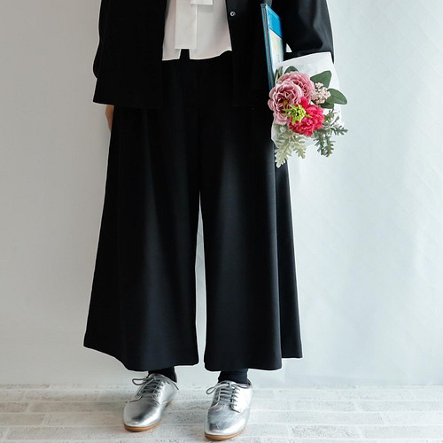 ガウチョパンツ 「通年ブラック」 ハイエンドポリエステル 入学式 卒業