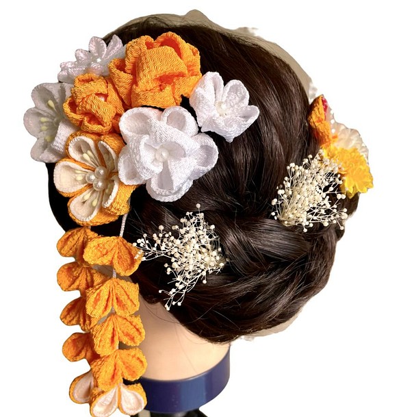 成人式　髪飾り　オレンジ　花