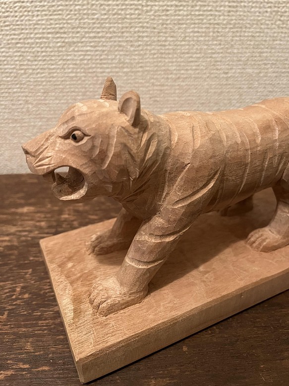 木彫 虎 タイガー 狛犬 コマ犬 獅子 - インテリア小物