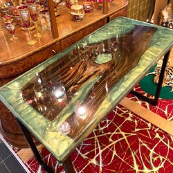 世界でたった一つの神代杉のウッドリバーテーブル 1枚目の画像
