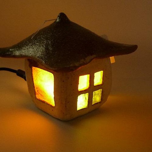 手造り陶器製　灯籠