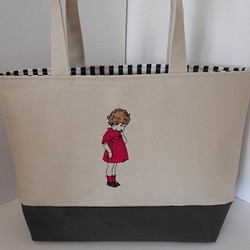 刺繍の帆布のトートバッグ 可愛いフランスの女の子 トートバッグ もちぶくろ 通販 Creema クリーマ ハンドメイド 手作り クラフト作品の販売サイト