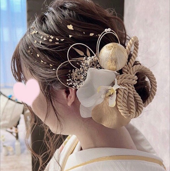 胡蝶蘭の髪飾り 白無垢 打掛 成人式 和婚 髪飾り - ヘアピン