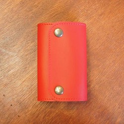 本革製キーケース 赤色 N060 レッド カードも入ります 4連キーケース 1点物 BK1 1枚目の画像
