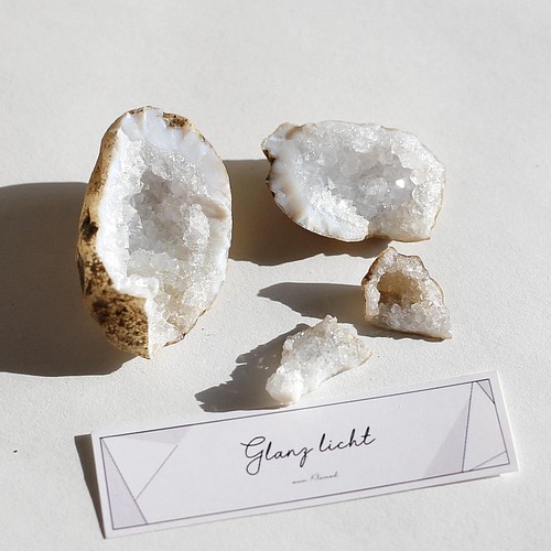 モロッコ産キャンディジオード ミニミニサイズ 水晶 鉱物 天然石