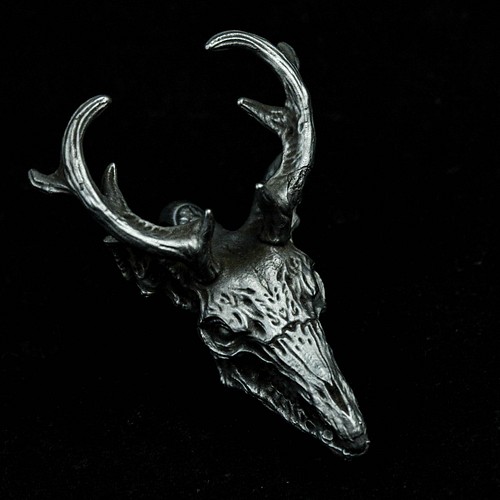 ゴシック 鹿 動物 ネックレス 骨 「クーポン正規品」 レディース