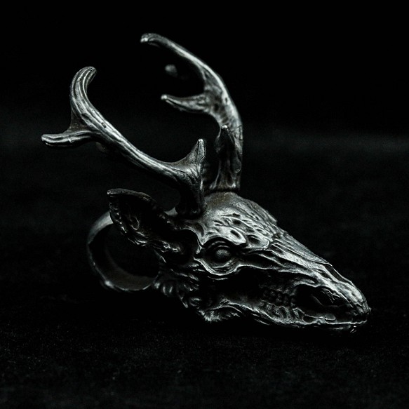 鹿の頭枯れた骨925スターリングシルバー真鍮ドラゴンヘッド頭蓋骨アントラーペンダント動物ドラゴン首相マスコット 1枚目の画像