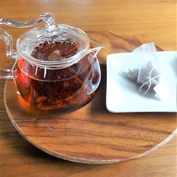 【送料無料】TeaBag京紅茶 やさしい甘みの和紅茶【京紅茶　風花】Mサイズ ３ｇ×１８コ入り 1枚目の画像