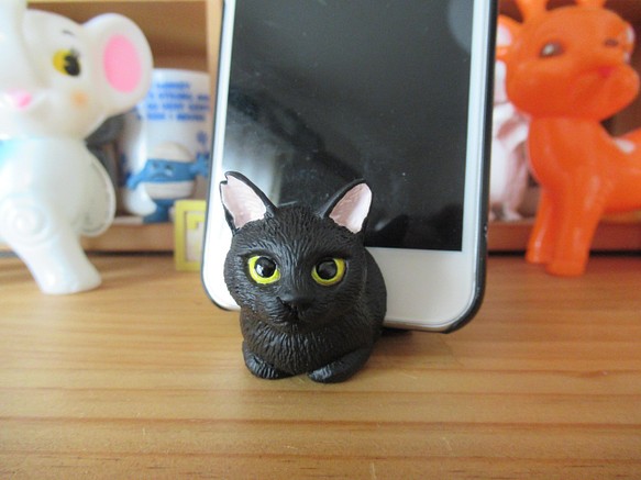 猫のスマホスタンド（黒） 1枚目の画像