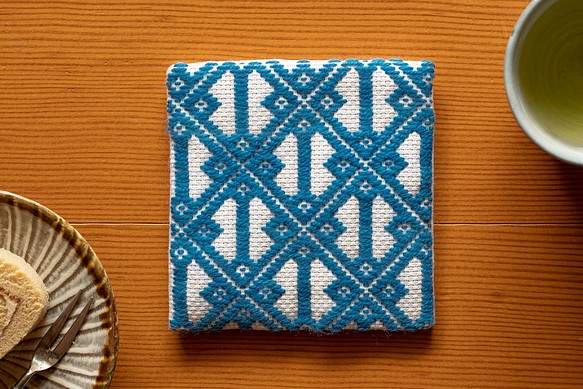 【mominoki yarn × だんだん】 こぎんミニマット・フィンウール・Petrol (ブルー)/ 柄1 1枚目の画像