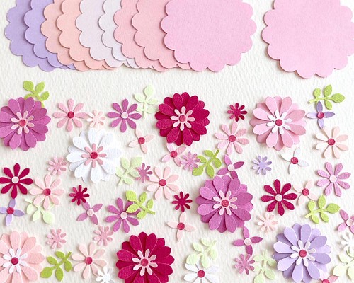 クラフトパンチのカード(4.5cm)とお花のセット(ピンク)〜色紙　アルバムデコレーション