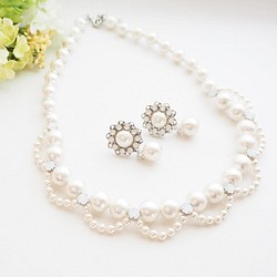 ☆NEW COLOR＊White Opal Silverひらひらコットンパール　 1枚目の画像