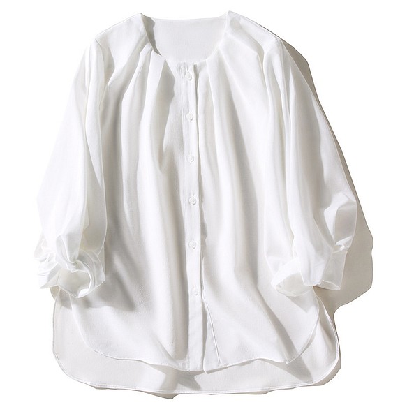 パフスリーブシャツ　シンプルシャツ　ホワイト　M-Lサイズ  L184 1枚目の画像