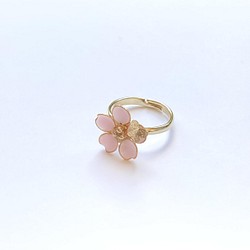 桜と蝶のピンキーリング【桜ハンドメイド2022】　ピンク　春色　レジン 1枚目の画像