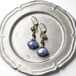 藍寶石瑪瑙和石榴石戒指耳環 第1張的照片
